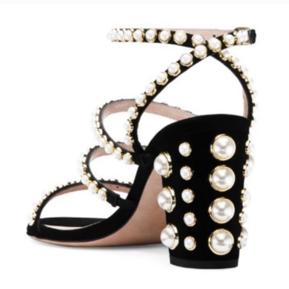 stuart weitzman peridot sandals